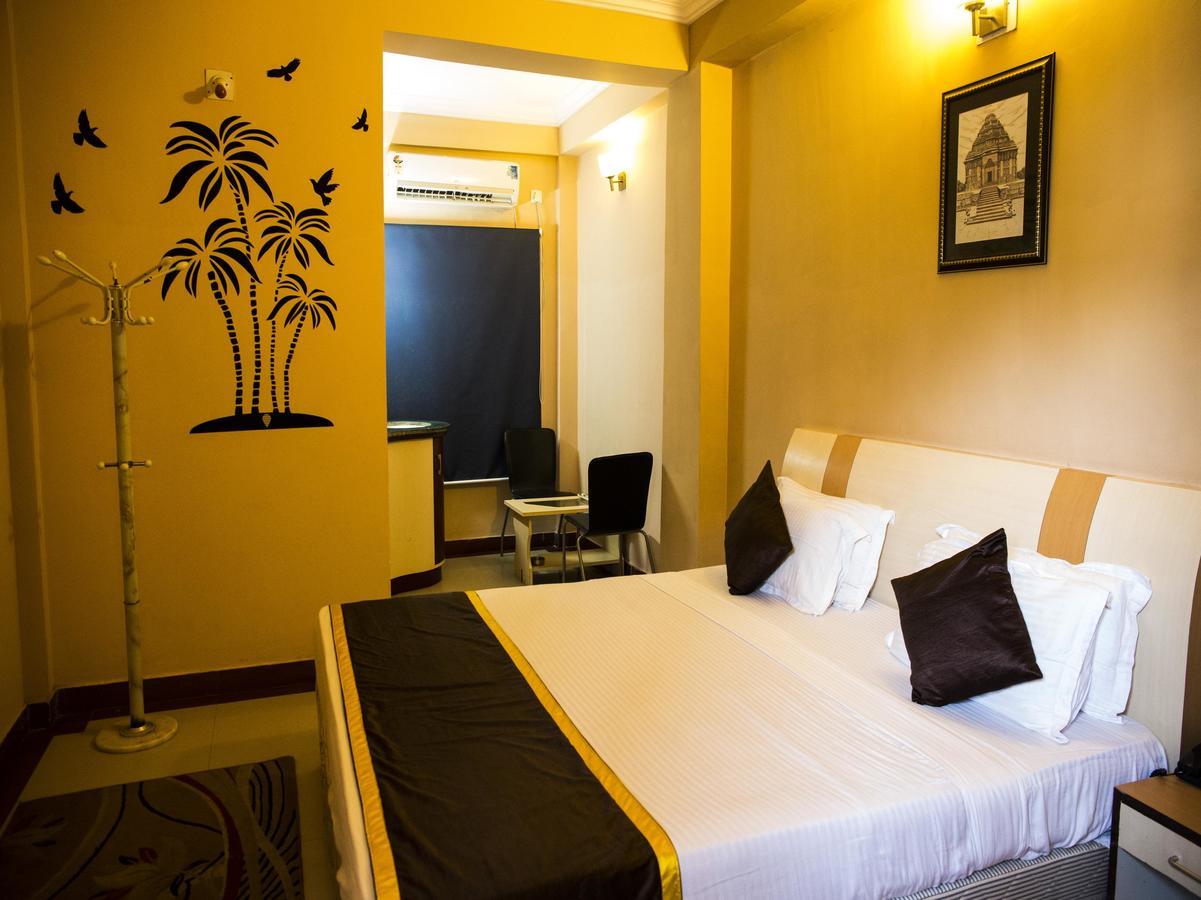 Oyo 3345 Shubham Beach Puri Exterior foto