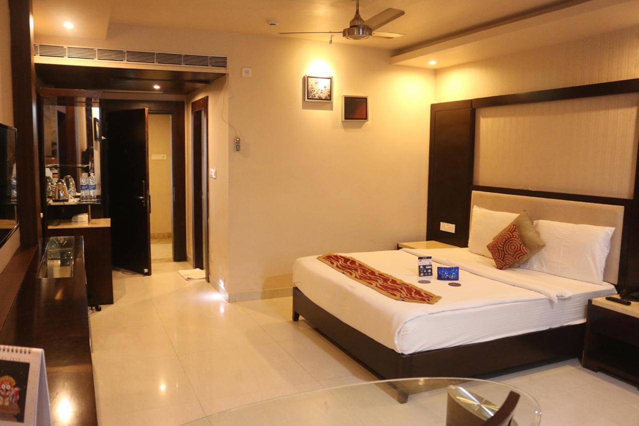 Oyo 3345 Shubham Beach Puri Exterior foto