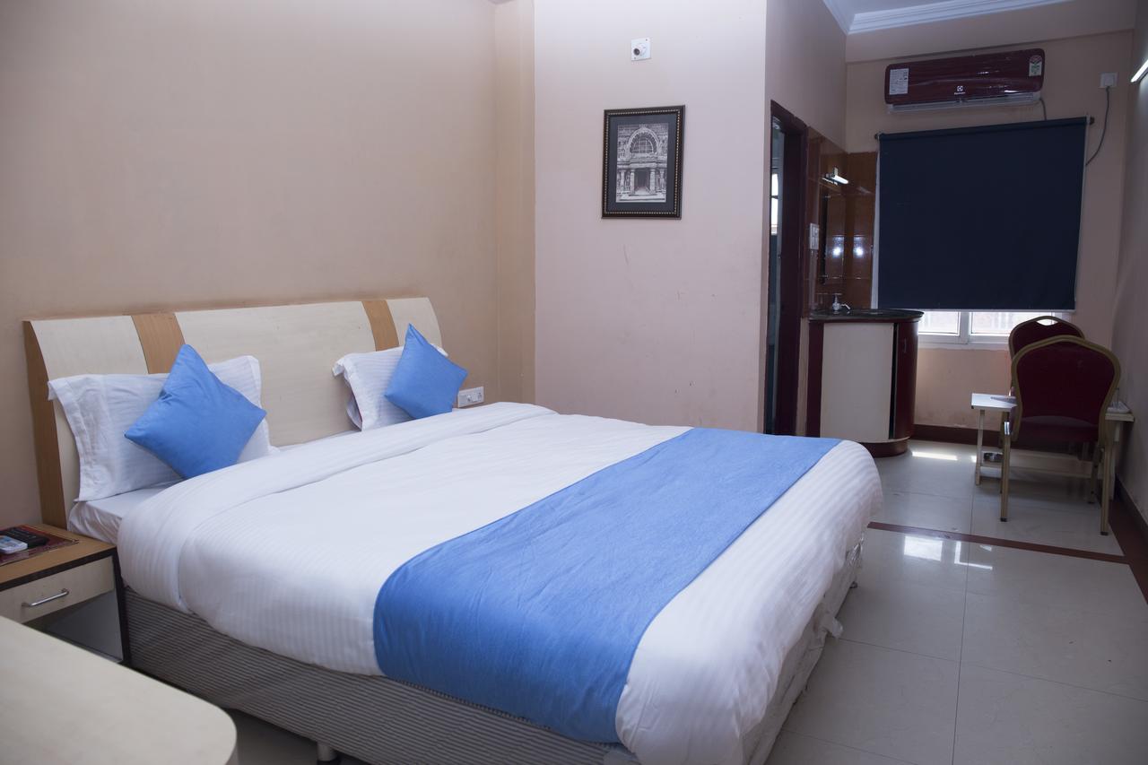 Oyo 3345 Shubham Beach Puri Exterior foto